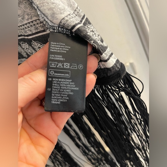 H&M Coachella Boho Kimono - Picture 5 of 6